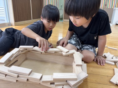 室内遊びの様子~(^^♪ 室内遊びの様子~(^^♪