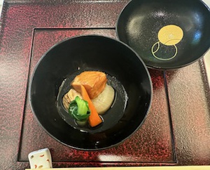 新垣の忘年会は会席料理のテーブルマナー付き 新垣の忘年会は会席料理のテーブルマナー付き