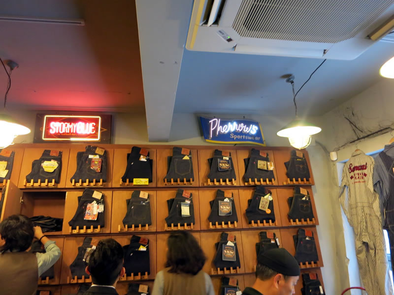 日本の匠の業を伝えるアメカジショップ「TAKE5」の香港・本店にやってきた