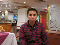 マカオで北京の張さんと一緒にホテルシントラのレストランで中華料理