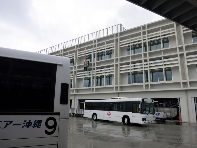 残念。フリーWi-Fiが無い新国際空港・・・那覇空港新国際線旅客ターミナルビル 残念。フリーWi-Fiが無い新国際空港・・・那覇空港新国際線旅客ターミナルビル