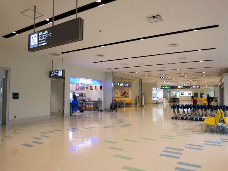 残念。フリーWi-Fiが無い新国際空港・・・那覇空港新国際線旅客ターミナルビル 残念。フリーWi-Fiが無い新国際空港・・・那覇空港新国際線旅客ターミナルビル