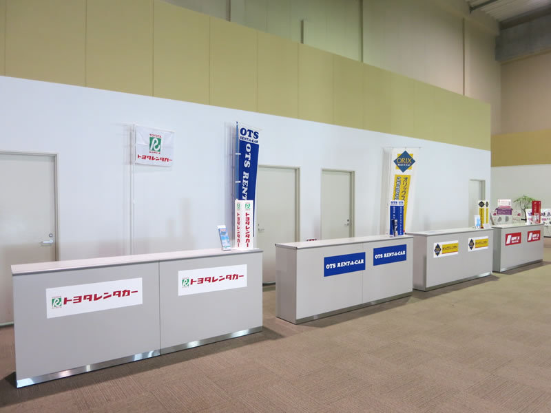 ピンクのピーチを利用する為に、那覇空港のLCC専用ターミナルへ ピンクのピーチを利用する為に、那覇空港のLCC専用ターミナルへ