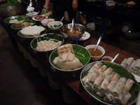 魅せるベトナム料理店「ニャー ハン ゴ」世界中の観光客が大喜び