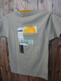 Tシャツ