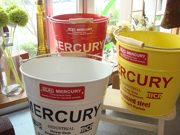BUCKET
