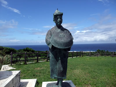 むんじゅる節の碑 粟国島