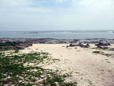 イシキ浜(伊敷浜) 久高島