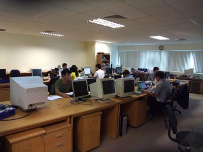 ベトナムのベンチャー企業訪問