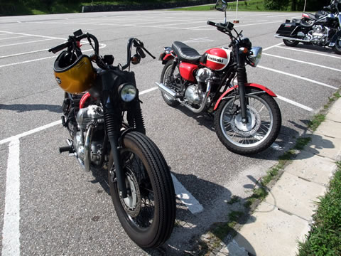 男のバイクは KAWASAKI ? W 大集合の巻