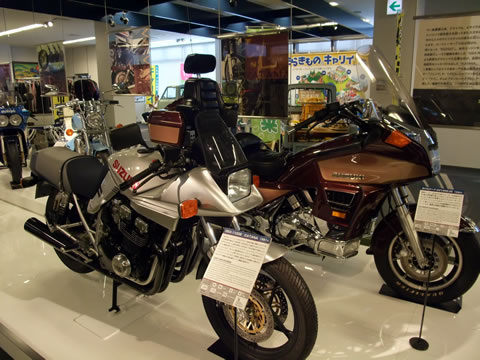 スズキ歴史館、70年代以降のバイクの名車達