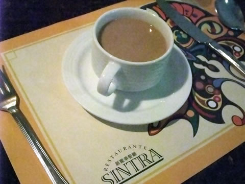 ホテル シントラ(HOTEL SINTRA)朝食ブッフェのお粥が旨い