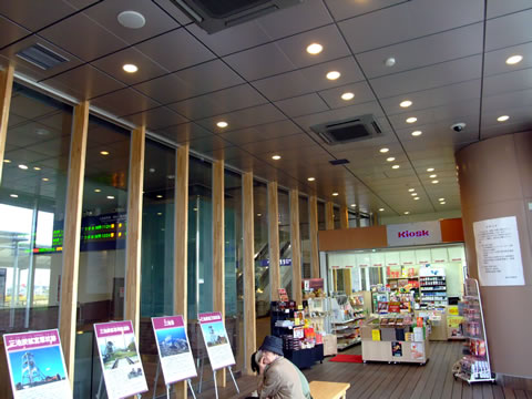 福岡県最南端の九州新幹線駅「新大牟田駅」に降りてみた