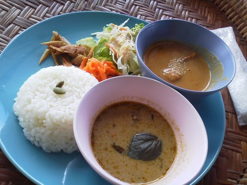 ザ ジャングリラ カフェ in 北谷♪ ザ ジャングリラ カフェ in 北谷♪