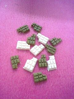 ネイルサイズチョコレート