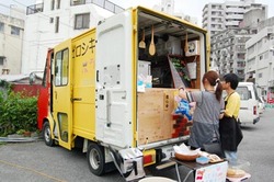にぎわい広場 ライブ&マーケット