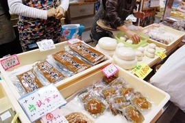 旧正月前の那覇マチグヮー