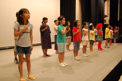 いよいよ明日!公演 テンブス子ども劇団