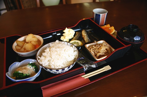 SHISAIN那覇