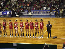 試合終了後のNEC選手軍。杉山選手は静岡県出身なのです!