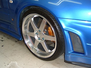 Nissan SKYLINE GT-R取り付け!パート2