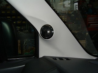ワゴンRにスピーカー取付