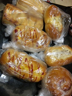 白飯も好きだけど〜パンも大好き〜♪♪♪