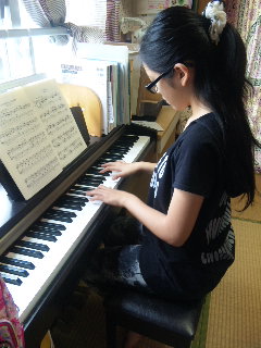 ピアノ♪