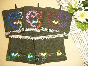 miikoさんの刺繍コースター