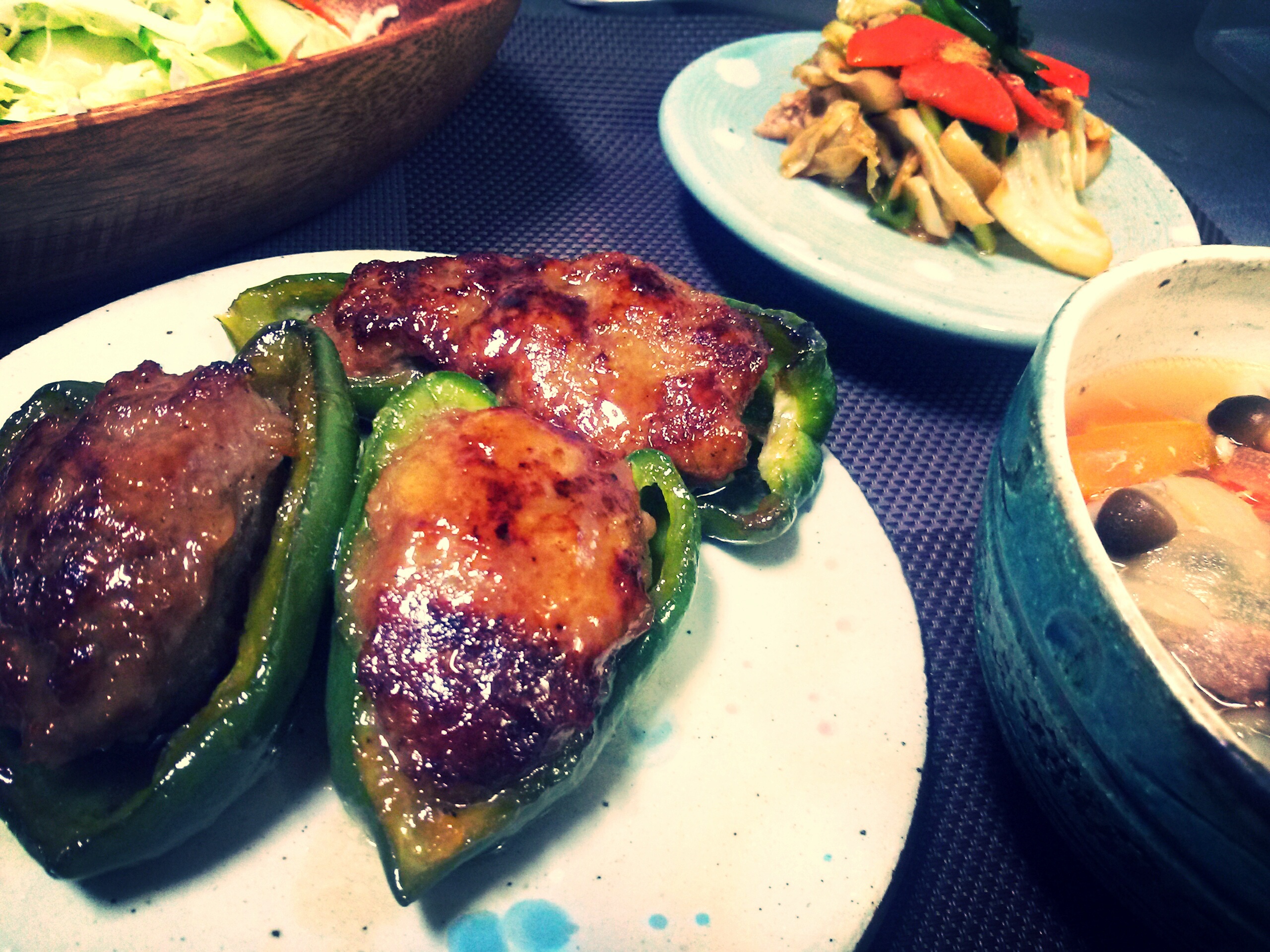 夕飯*. 夕飯*.