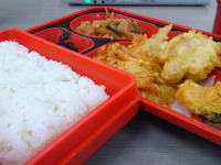 お昼は給食 2012/02/28 12:09:35