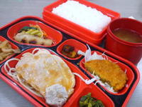 お昼は給食 にくいり 2012/03/02 12:02:52