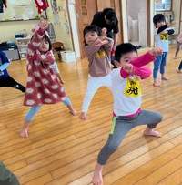 ゆり組さん&ひまわり組さん&さくら組さんです☆