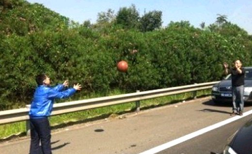 中国の渋滞はハンパなく余裕過ぎ