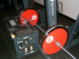 運動すればするほど発電できるジムが大人気