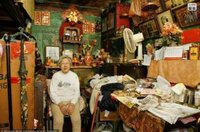 コレは何!? 香港の超密集型極狭アパート