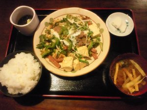 門の家にて夕ご飯