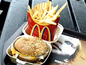 マクドナルドのせいで太った-裁判で140万円支払命令