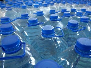 地球上の水をすべて集めるとこうなる