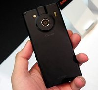 やっと、スマートフォンが買えました