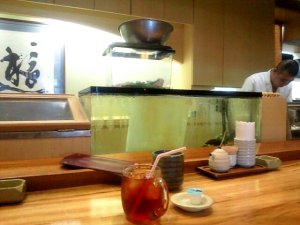 「鮨の穴 ゆうゆう」でランチしてきました