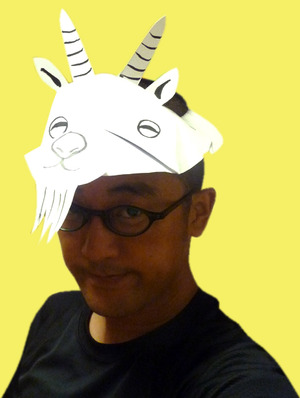 ヒージャーかぶりもの。
