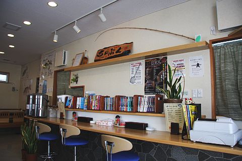 ちんぶくそば 店内