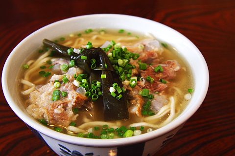 りょうげん グスミチそば