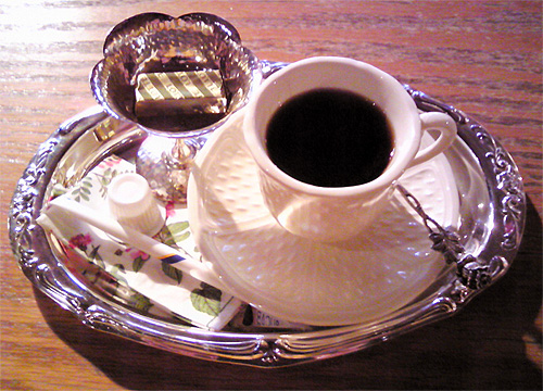 銀器&クリスタル 銀舎