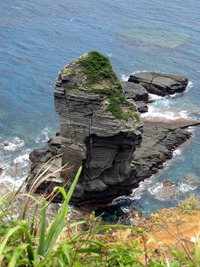 トゥンガン・・・立神岩 2012/01/04 23:28:27