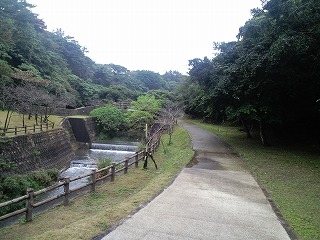 沖縄 浦添大公園 当山の石畳 ローラースライダー 展望台 夜景 散策 石畳 風情 北谷 ホテル コンドミニアム ロングステイ 長期滞在 マンスリー ウィークリー 泊まる 宿泊 リゾートの住人 番頭 サービスアパート