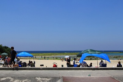 沖縄 北谷 砂辺 キッズルーム 遊び場 公園 ビーチ 海 ウィークリー マンスリー ホテル コンドミニアム 長期滞在 ロングステイ リゾートの住人 番頭 サービスアパート