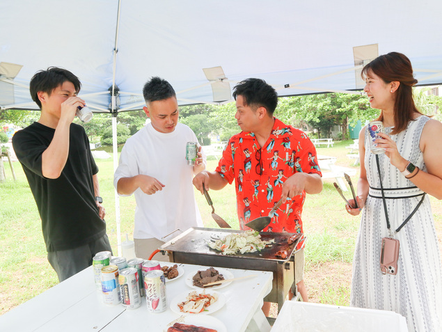 アルコールなしでも愉しめる…のか!? ノンアルだけでビーチパーティーしてみた アルコールなしでも愉しめる…のか!? ノンアルだけでビーチパーティーしてみた