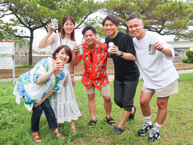 アルコールなしでも愉しめる…のか!? ノンアルだけでビーチパーティーしてみた アルコールなしでも愉しめる…のか!? ノンアルだけでビーチパーティーしてみた